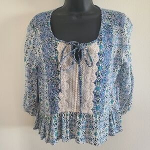 Angie Boho Womans Shirt Size Small
